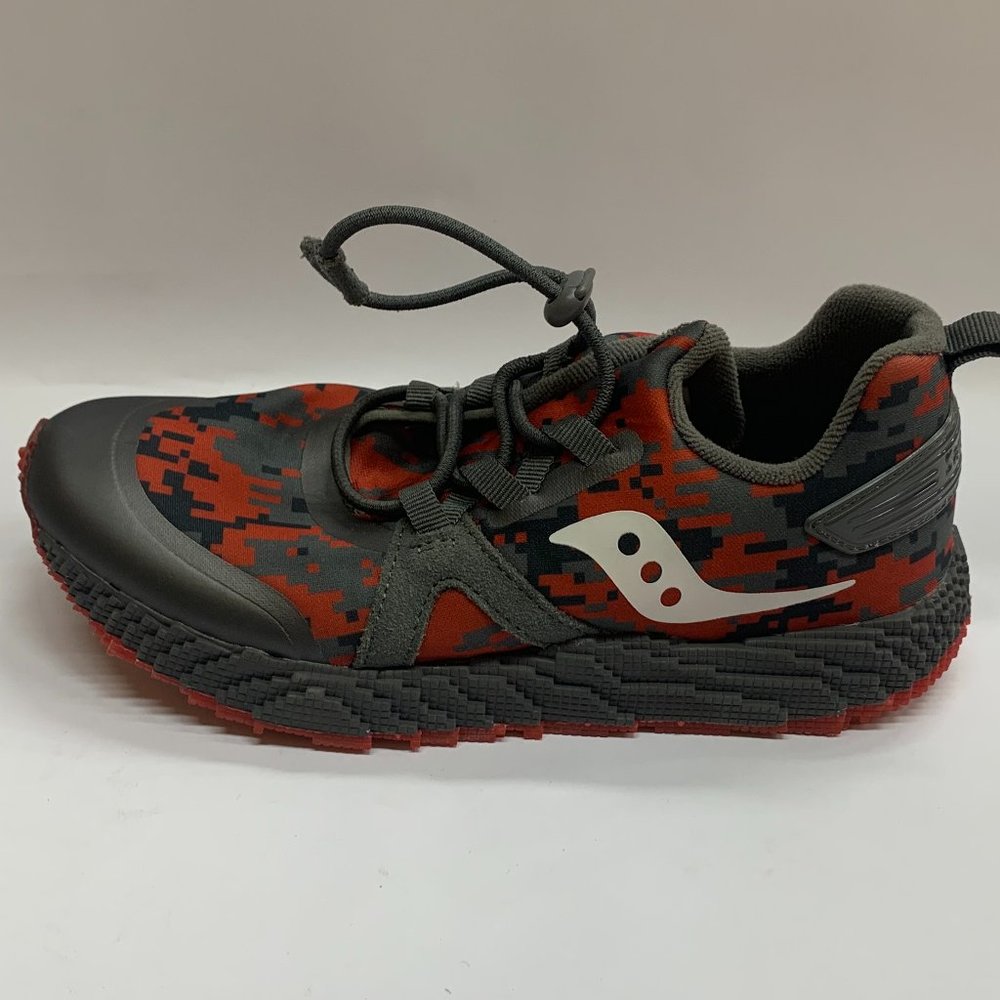 Saucony Voxel 9000 Grey / Red Sneaker Kids Size 2M